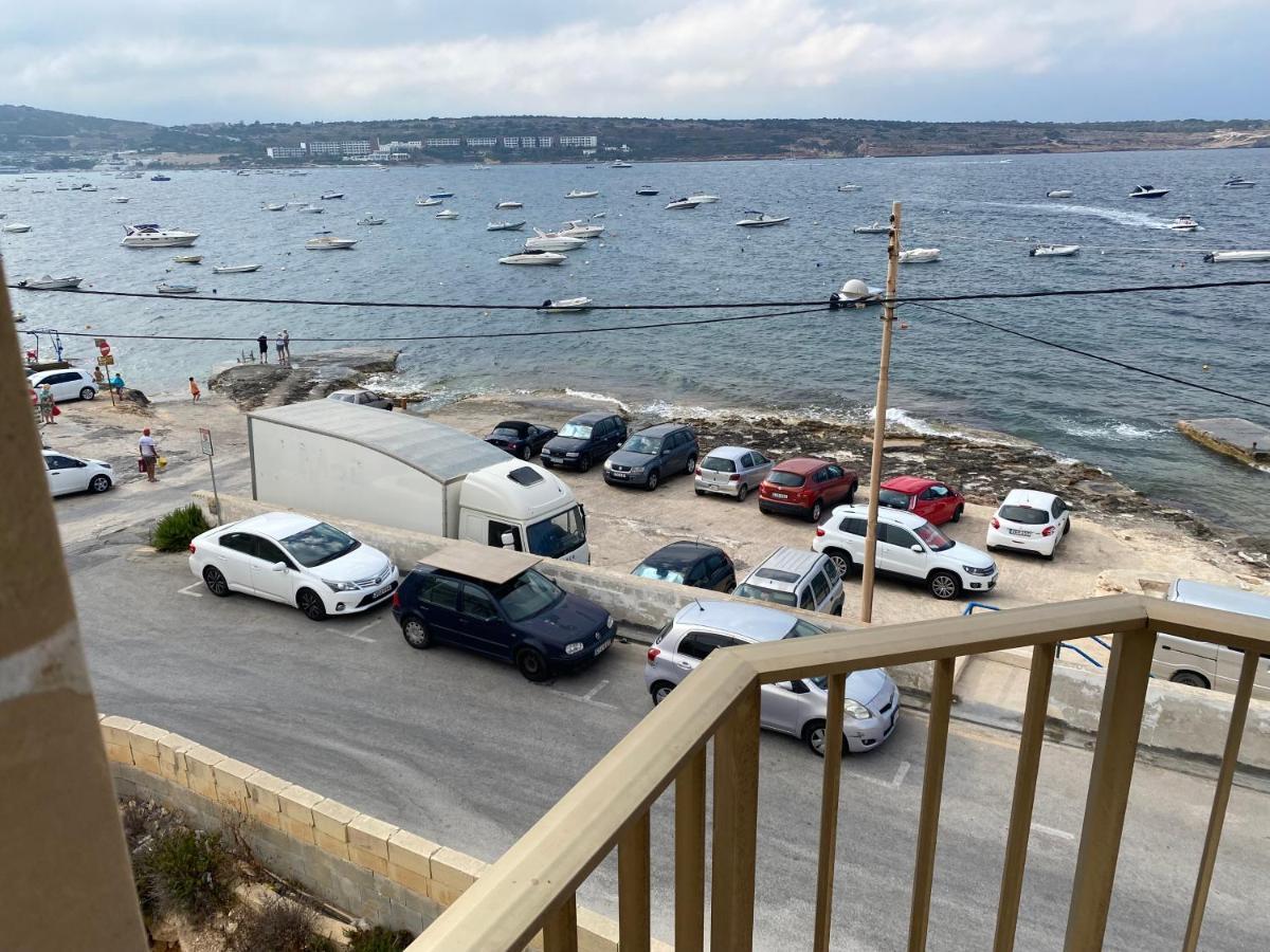 Sea Front Apartment At Mellieha Bay, Malta! Bagian luar foto